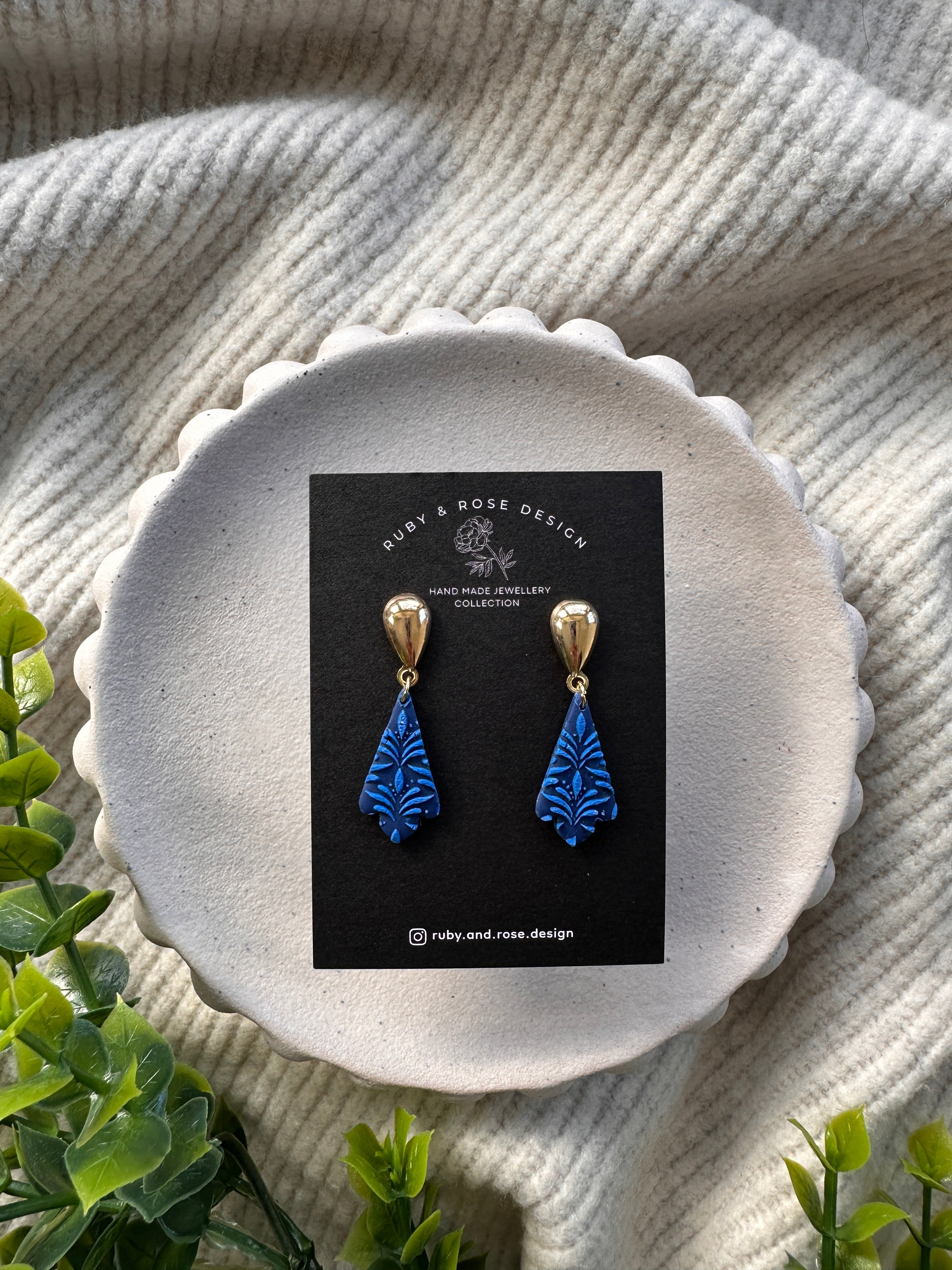 Franchesca Collection | Drop Petal image 0
