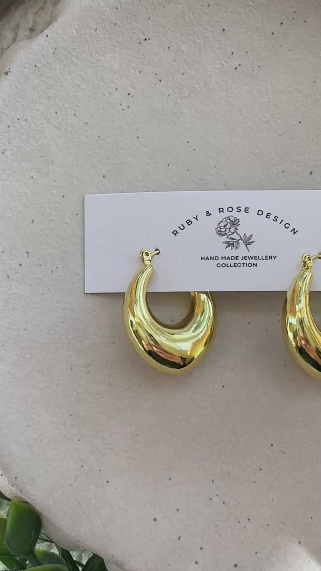 Statement Teardop Hoops
